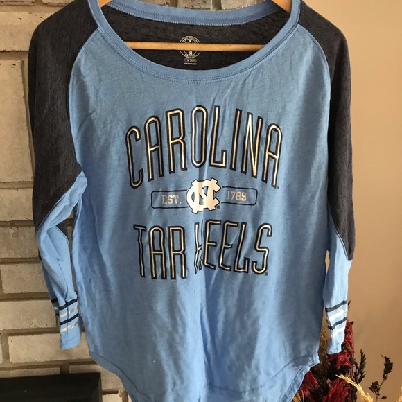 Rivalry Threads 91 Tops - North Carolina T-shirt